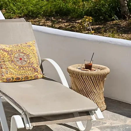 Bonzoe #3 Parikia (Paros)